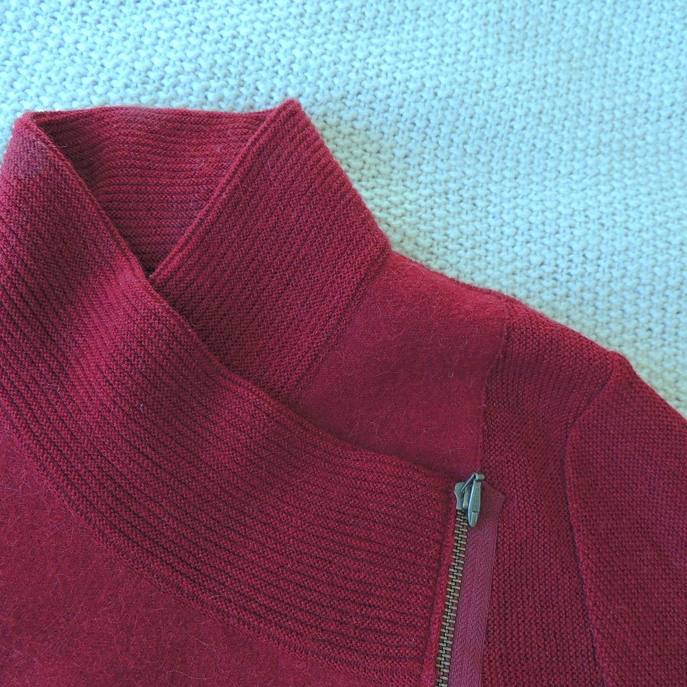 NWOT Wool/Alpaca Red Zip-front Cardigan - Picture 13 of 13